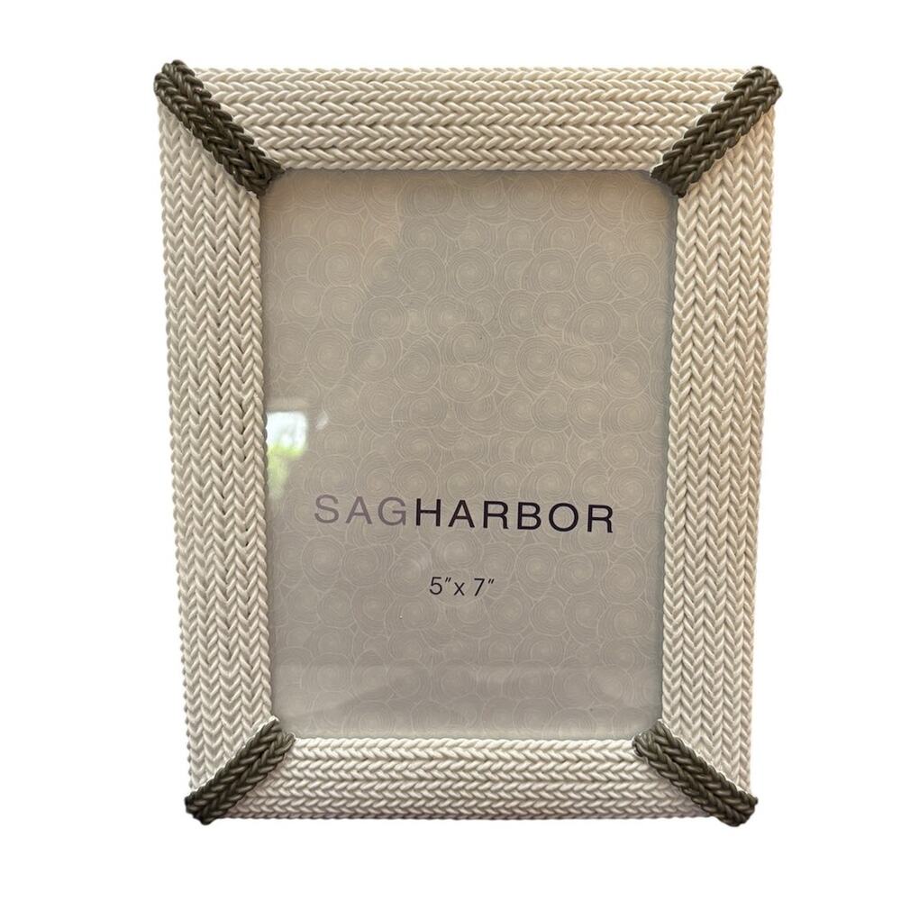 NWOT | Photo Frame White & Light Brown Knit Design by SAG HARBOR | 5x7 Picture